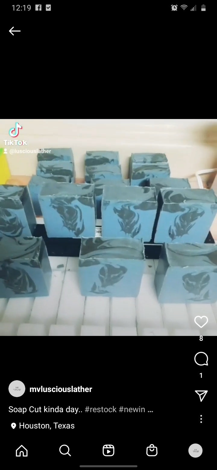 ACTIVATED CHARCOAL TOBACCO AND AMBER SOAP