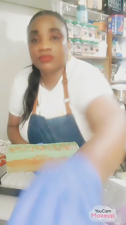 GREEN CLOVER & ALOE SOAP